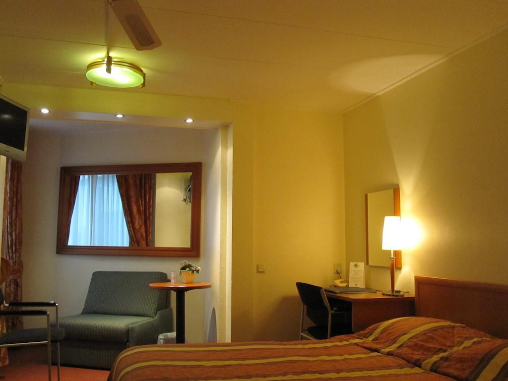 Hotel Kuik Ruinen Camera foto